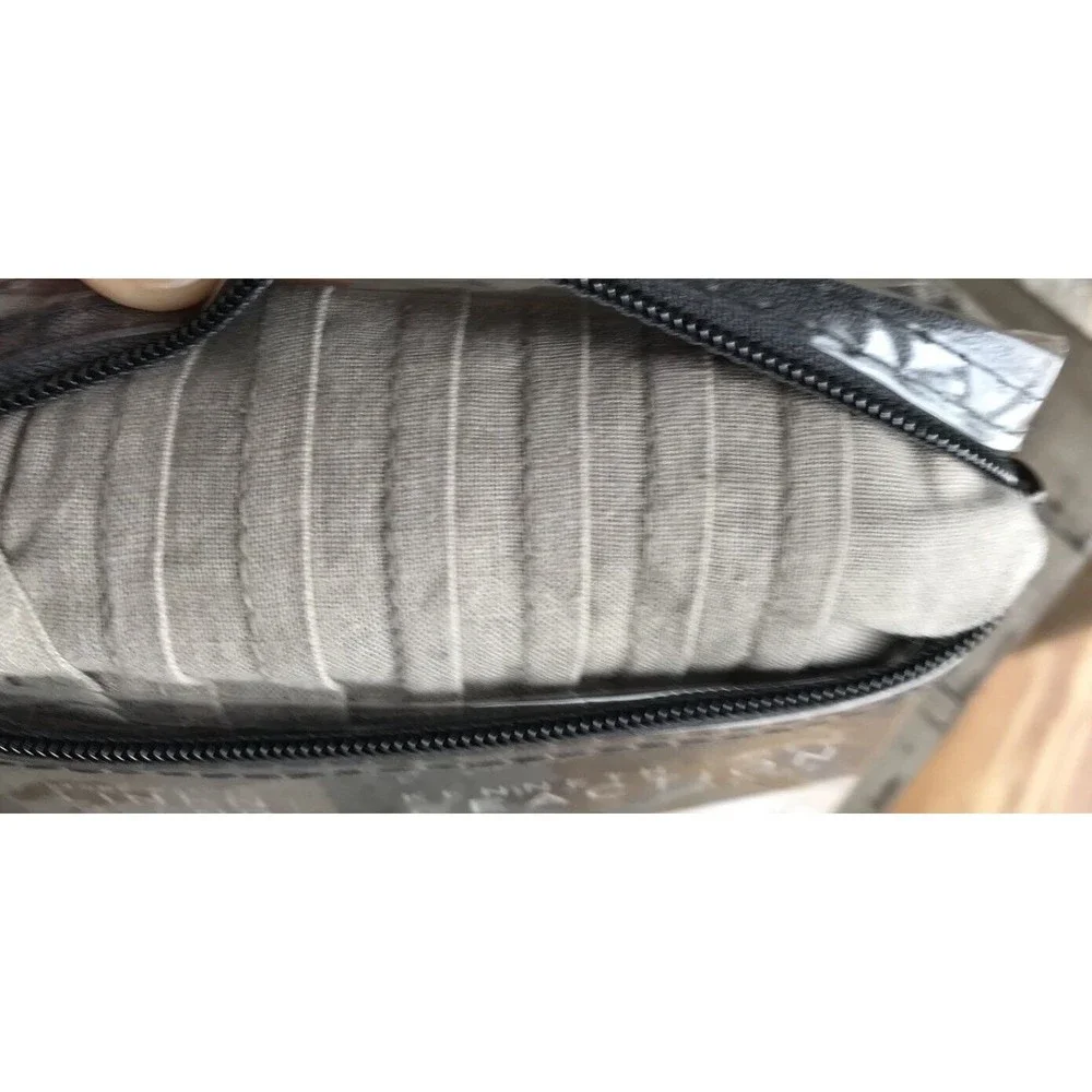 Kenneth Cole sham blend one