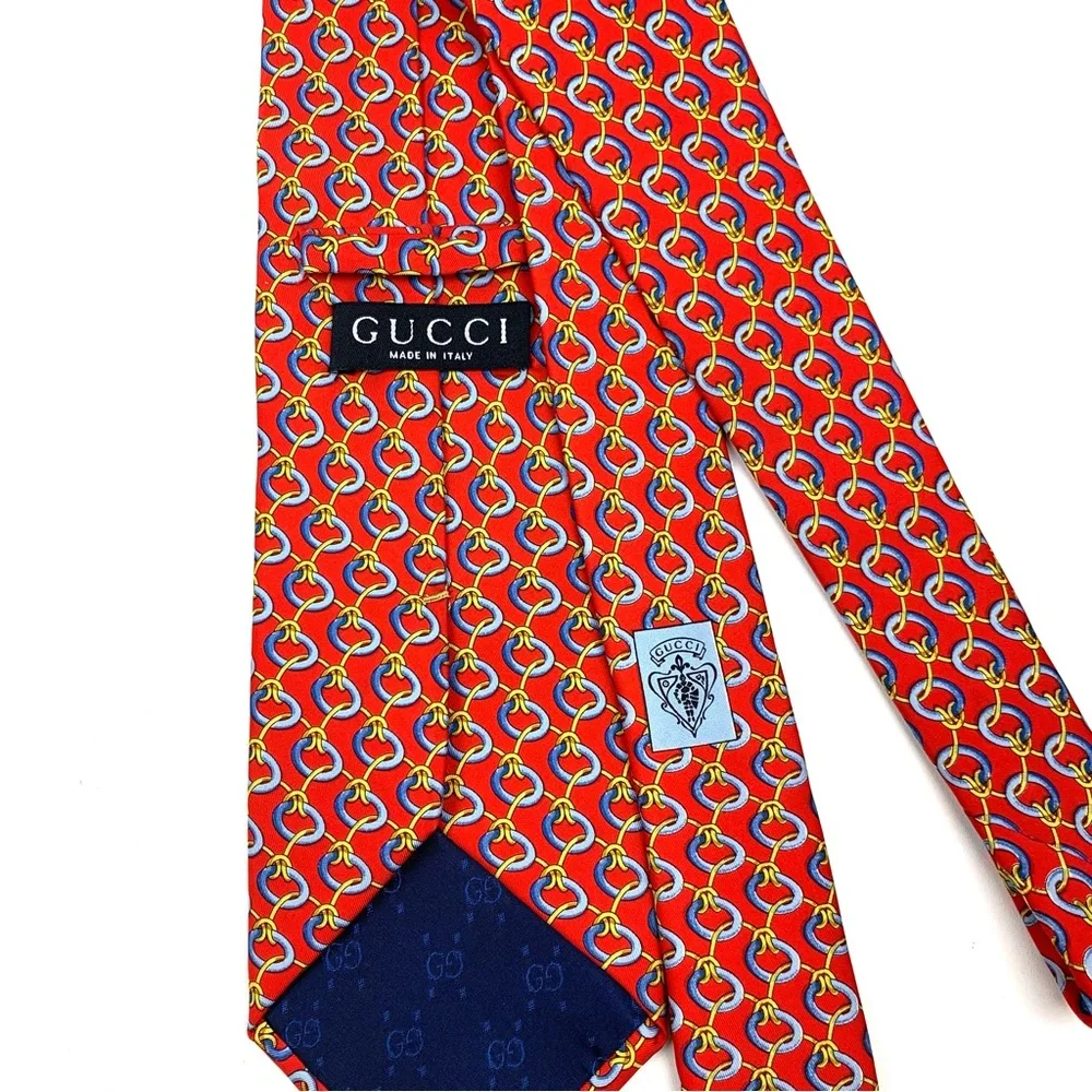 Gucci Tie Printed Silk Knotted Pattern Red Regular Width Neck Tie EUC One Size