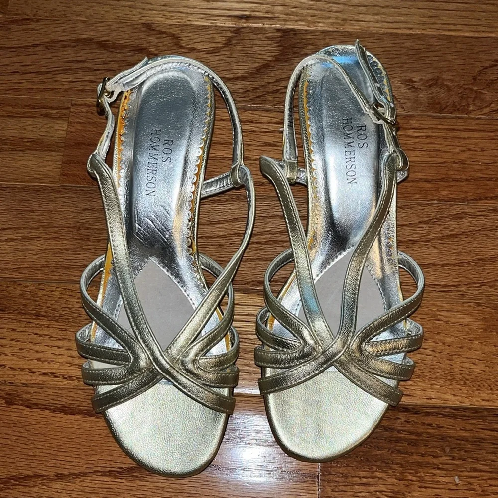 Ros Hommerson uppers new