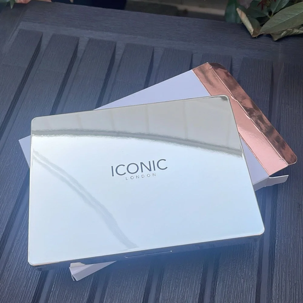 ICONIC London new box