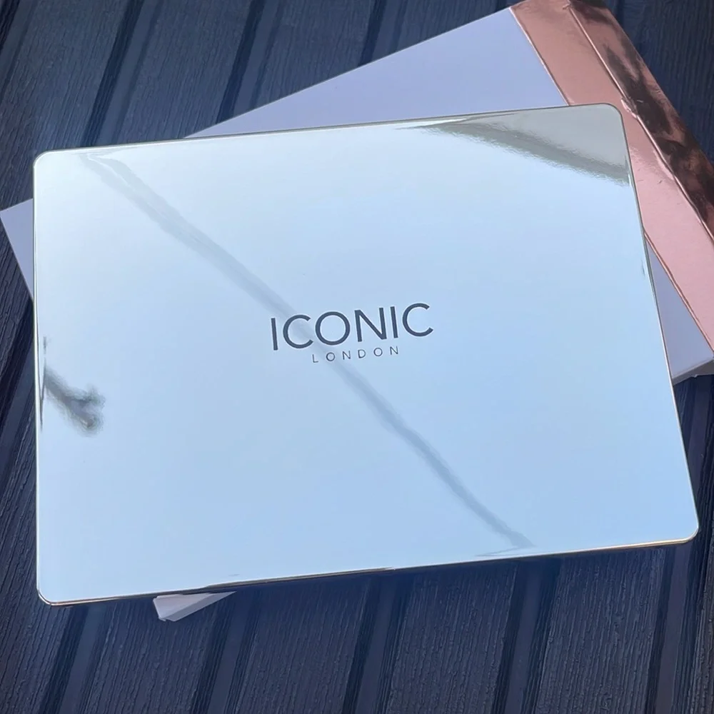 ICONIC London new box