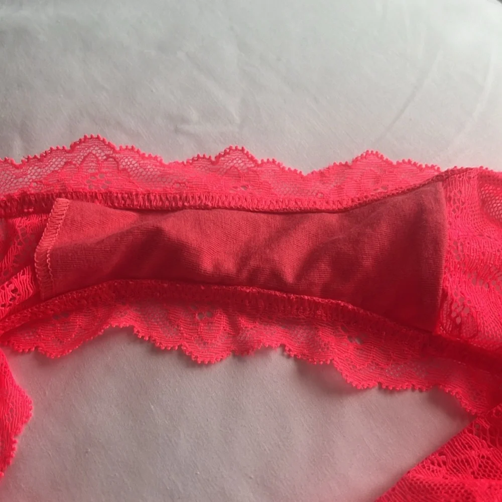 Victorias Secret new tag
