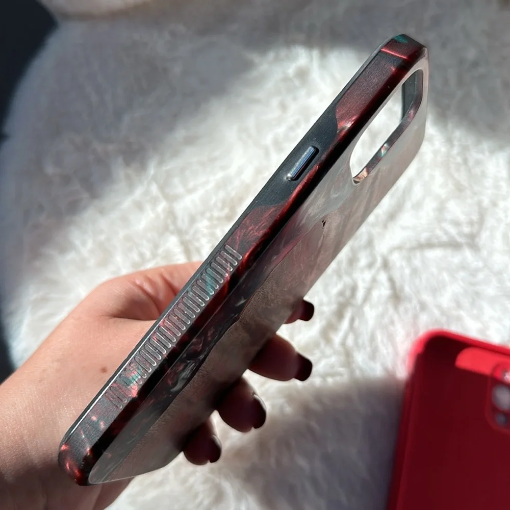 Set of 3 iPhone 12 Pro phone cases CARVED live edge MagSafe red and wood style