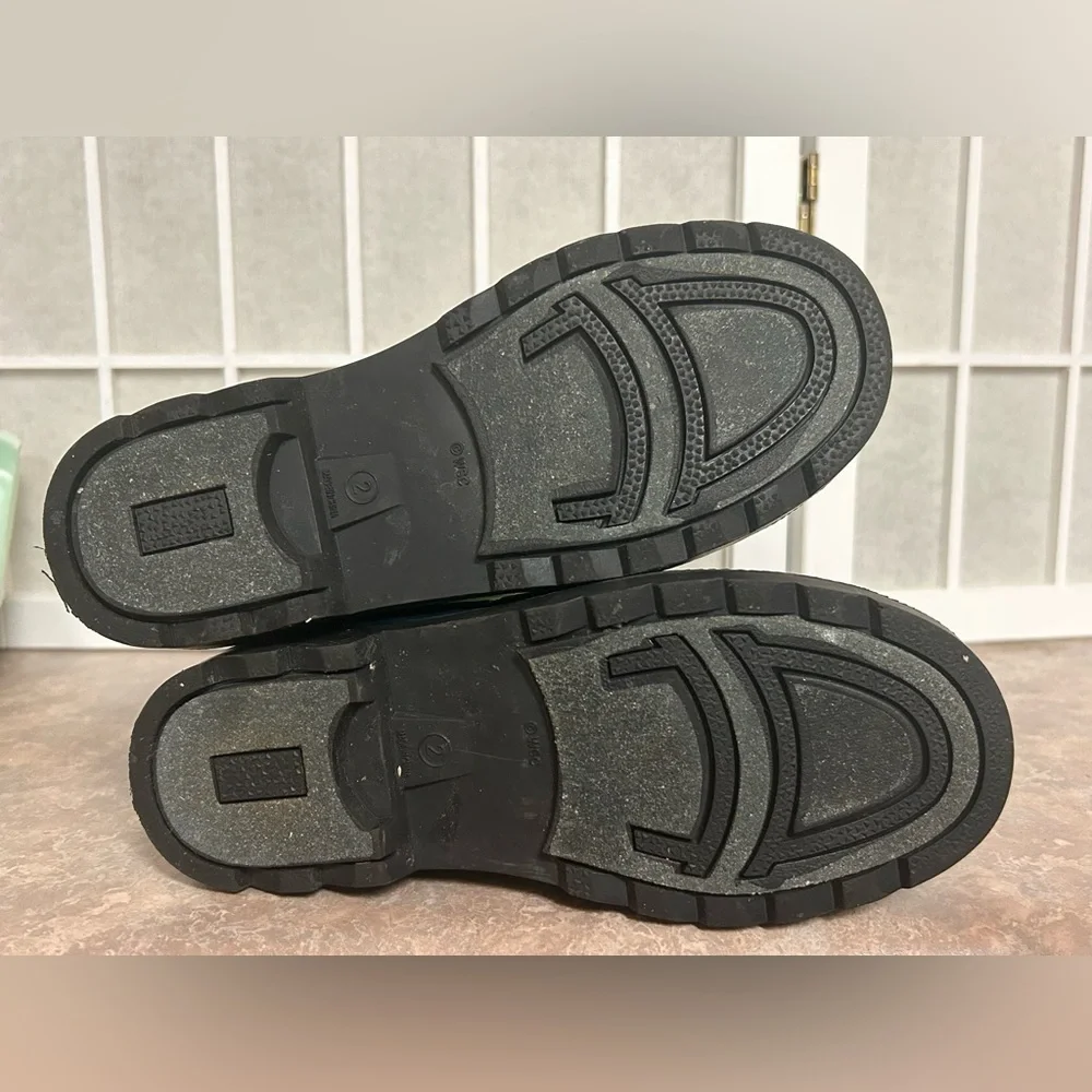 Western Chief reference inside