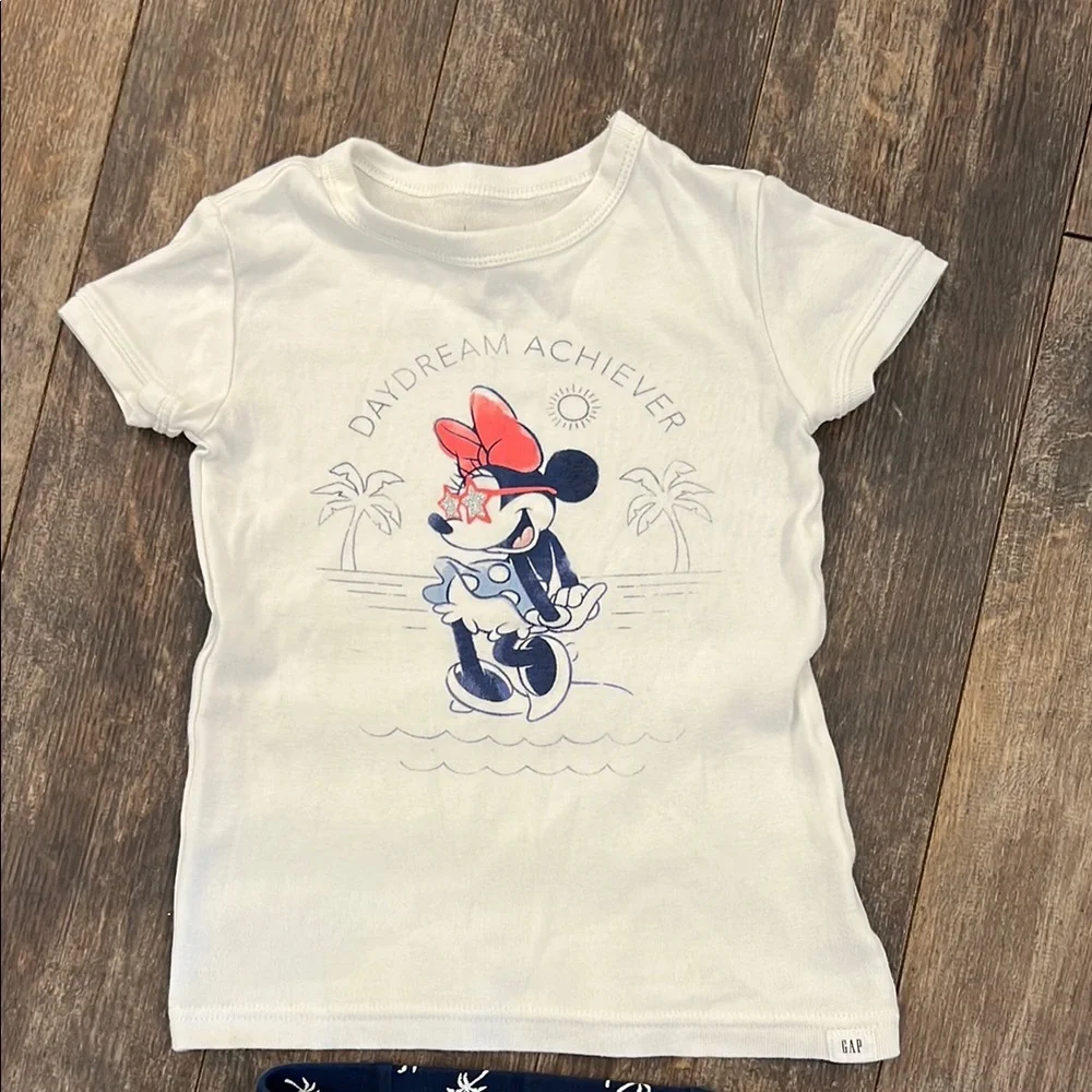 GAP cute disney