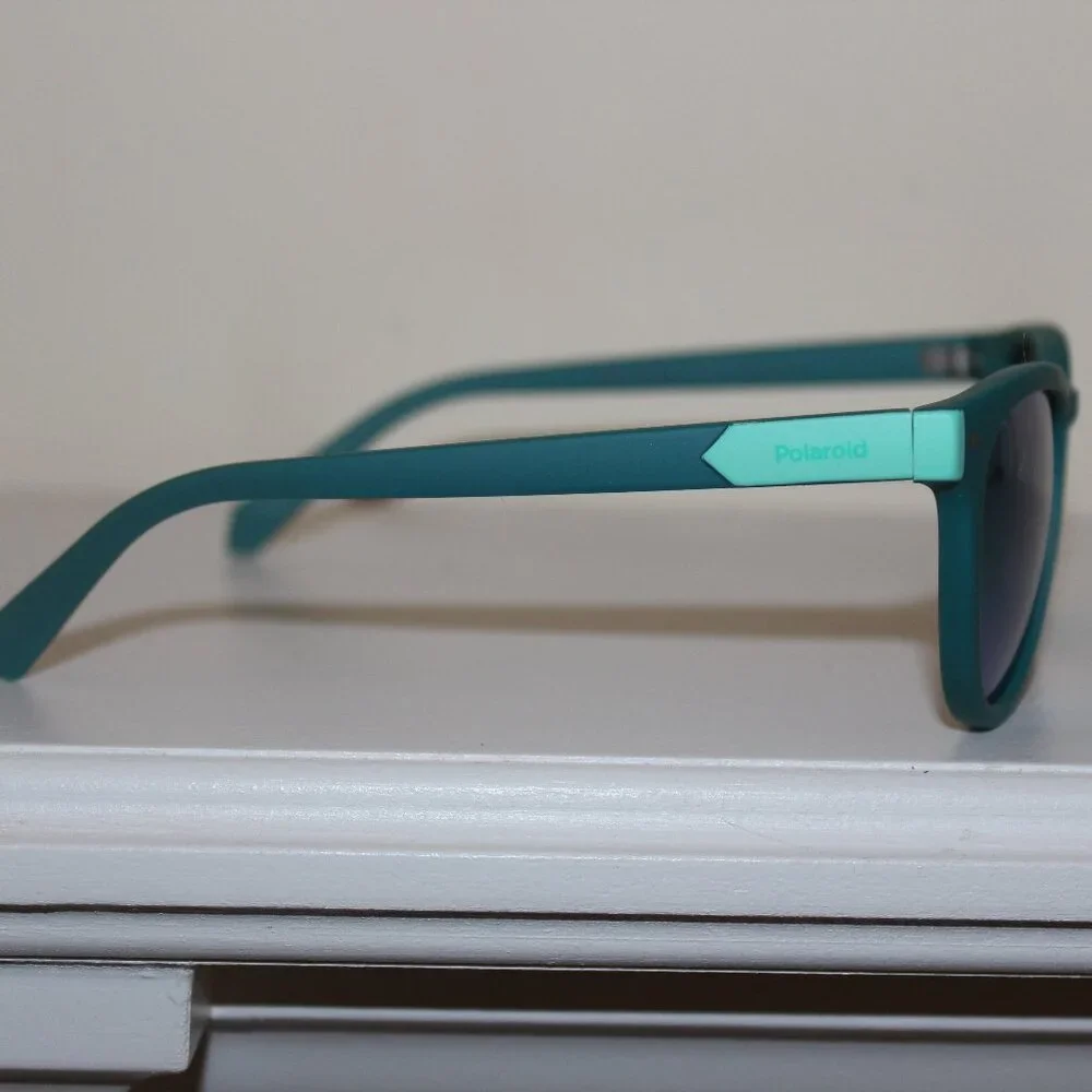 Polaroid these sunglasses