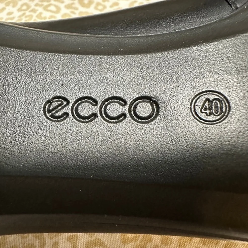 Ecco black leather