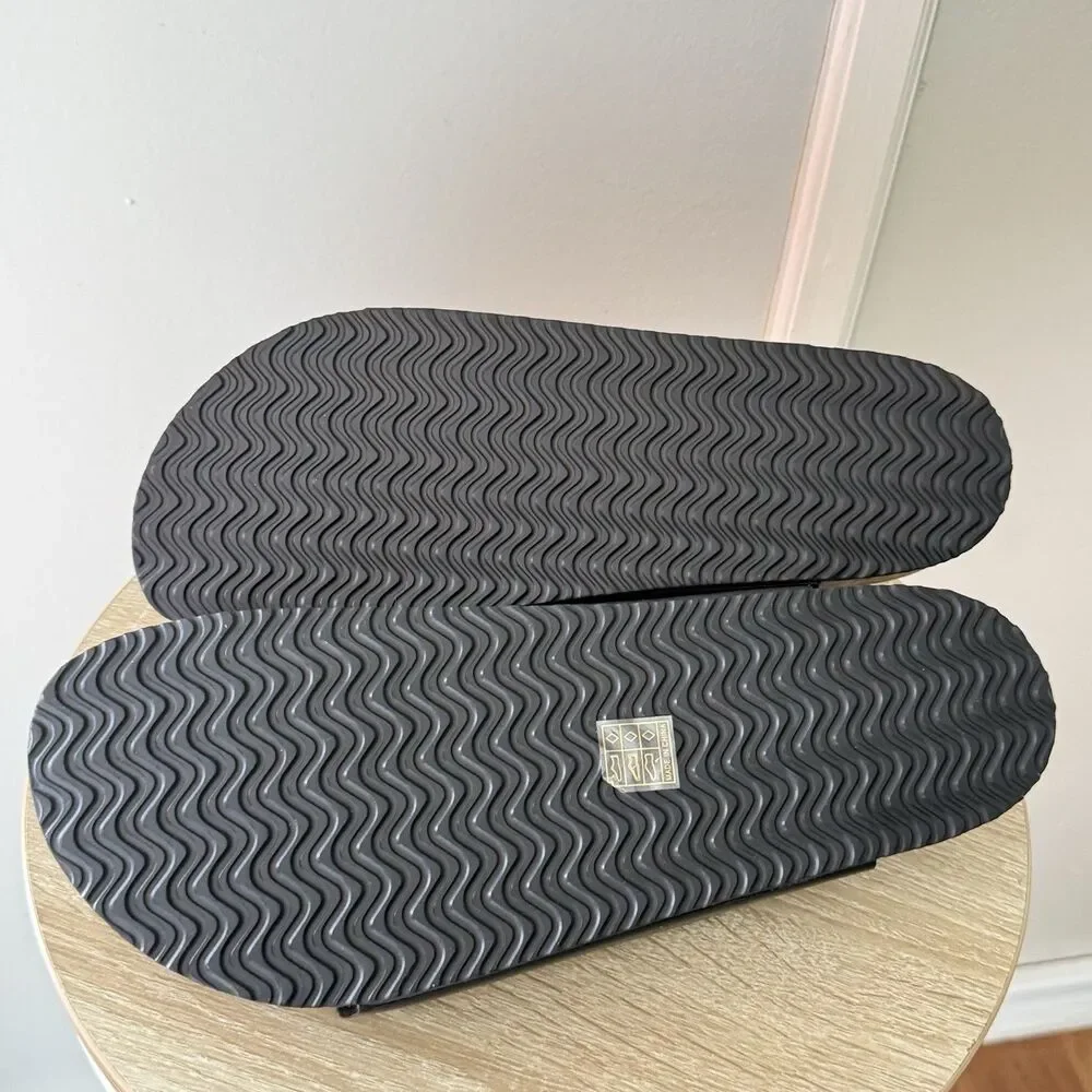 Torotto mens slides