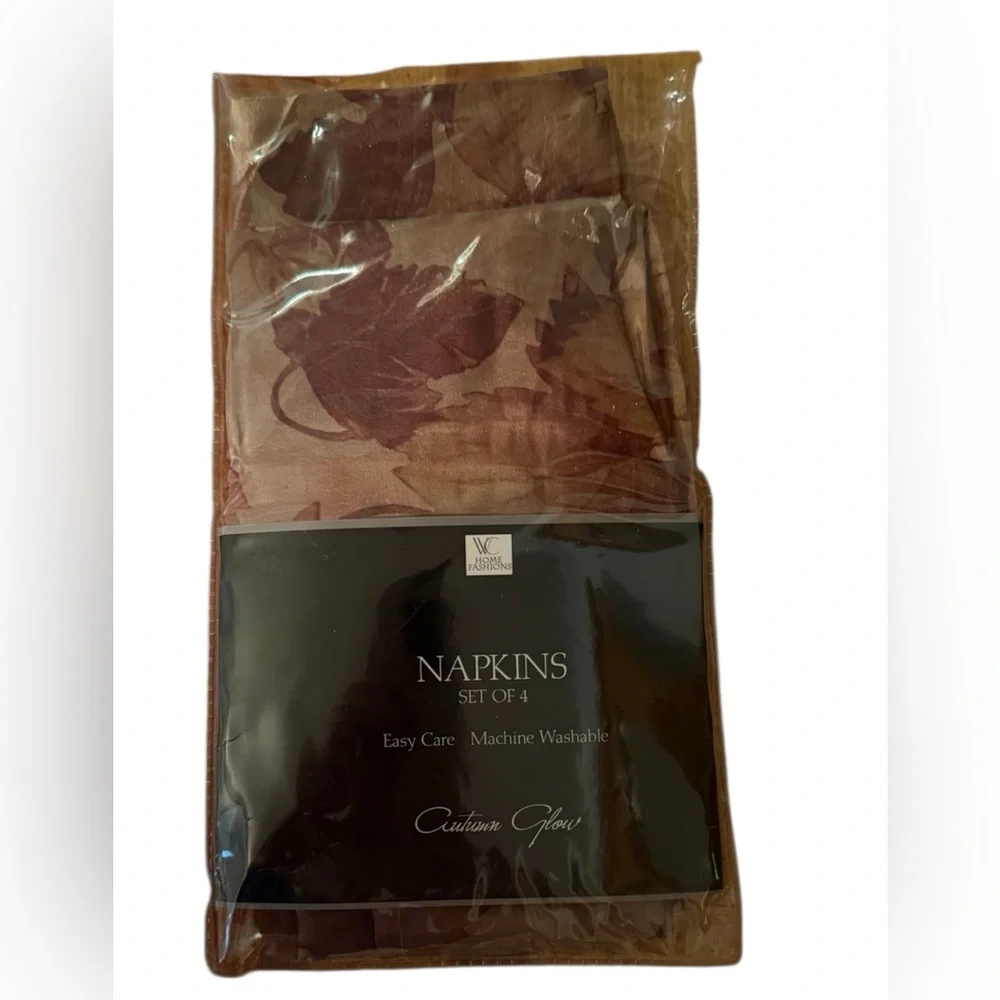 N/A set napkins