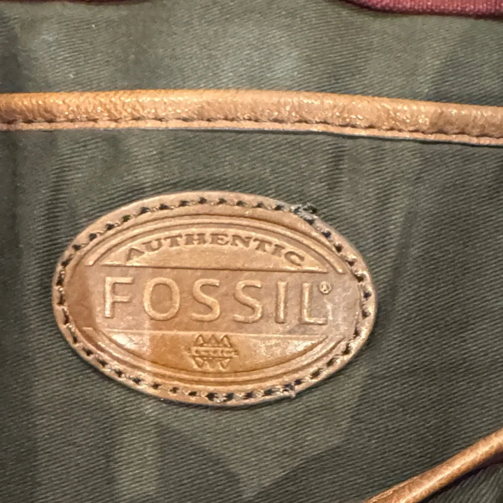 Fossil stylish durable