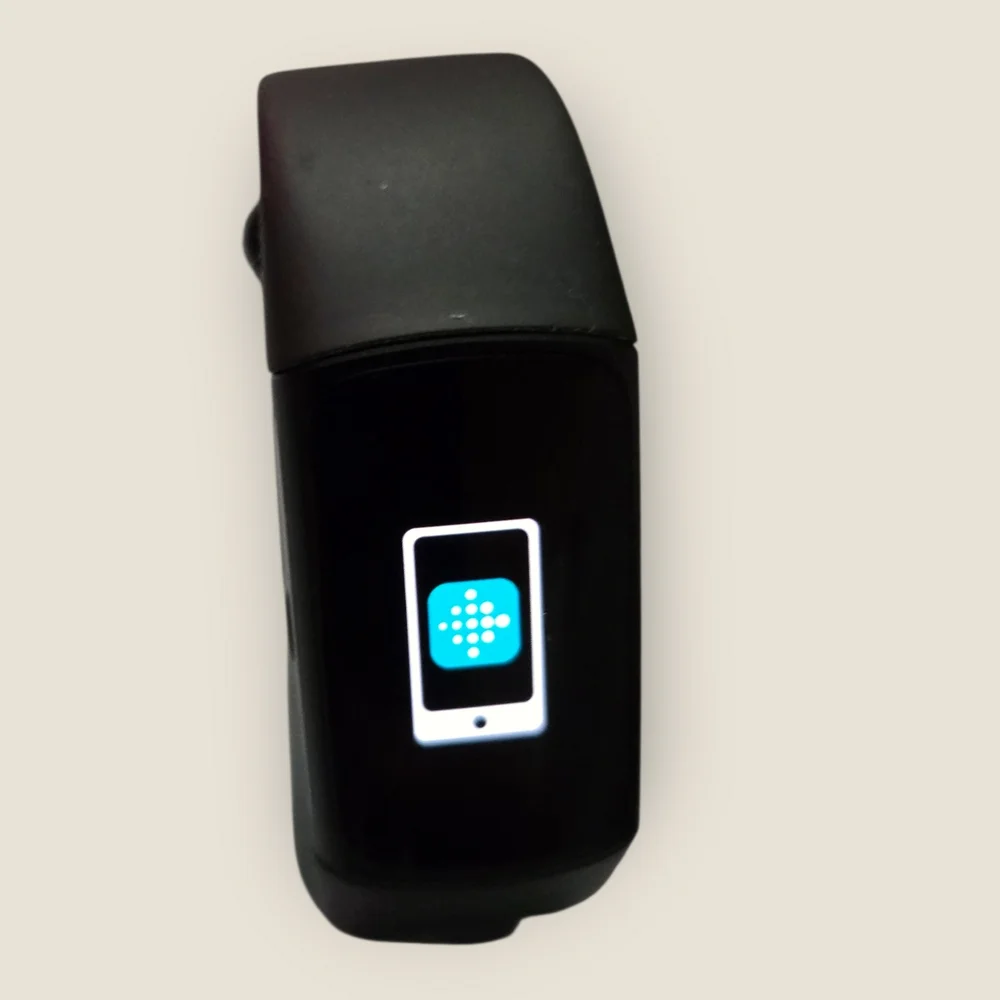 Fitbit 6 Fitness Tracker - Black Smartwatch