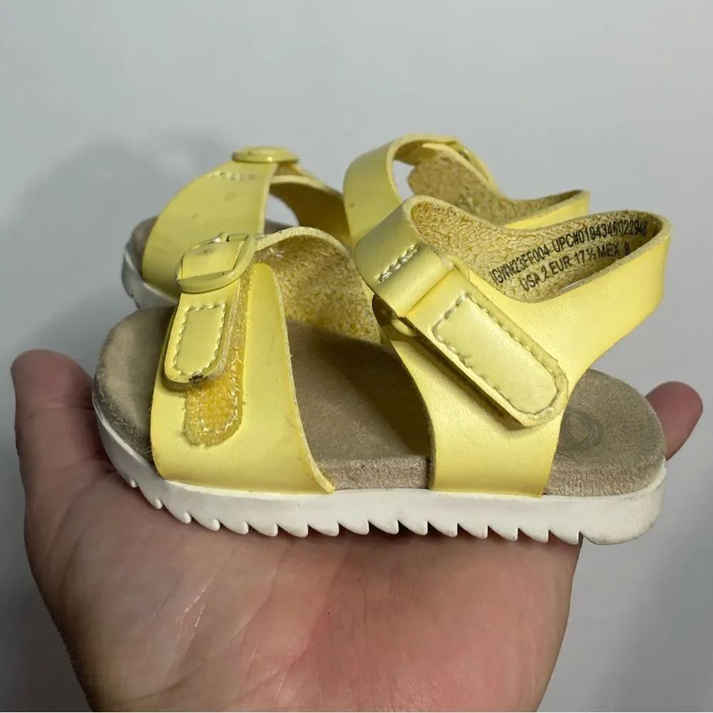 5 for $25🔥Wonder Nation‎ Pale Yellow Strappy Sandals Baby Size 2