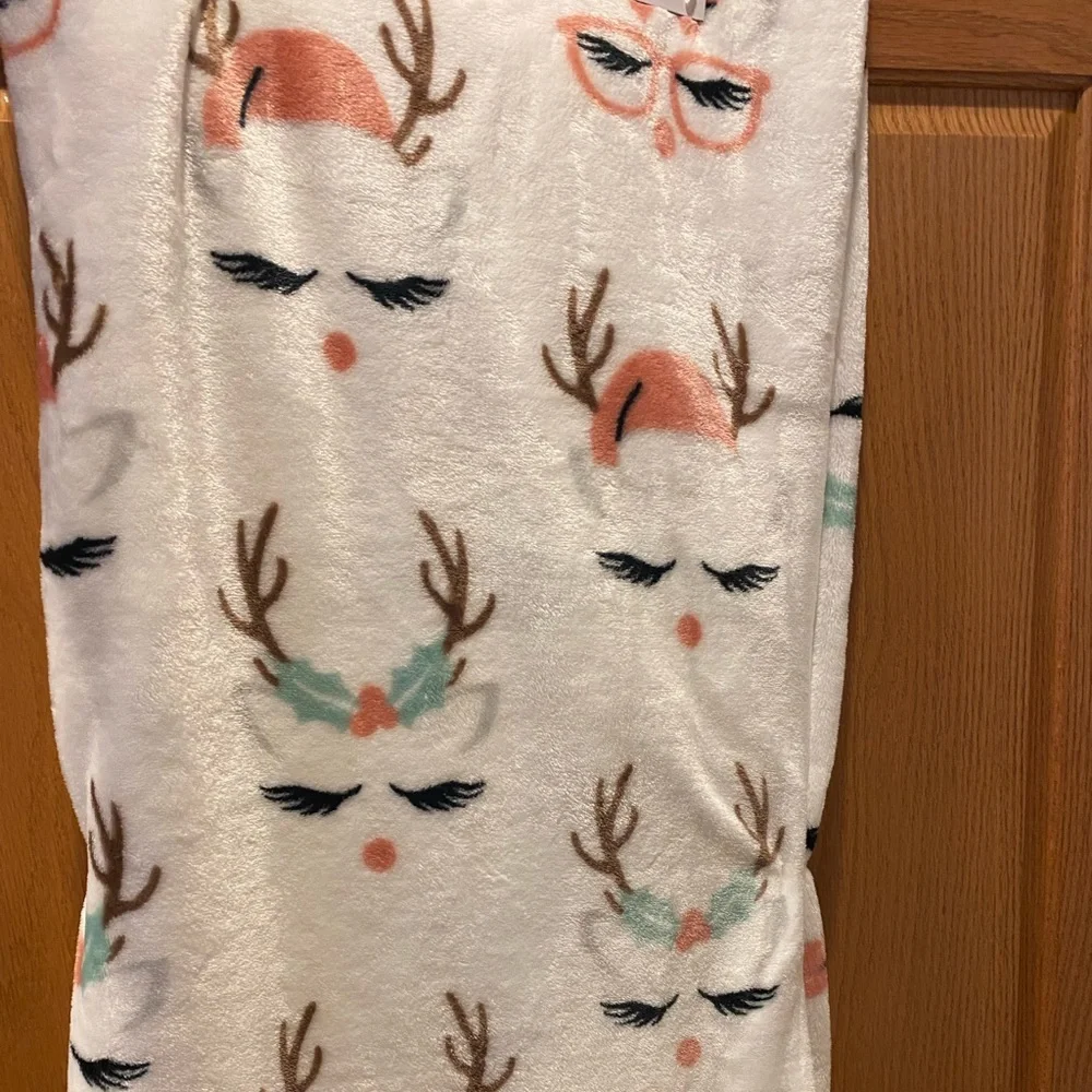 Festive Reindeer Fleece Throw Blanket