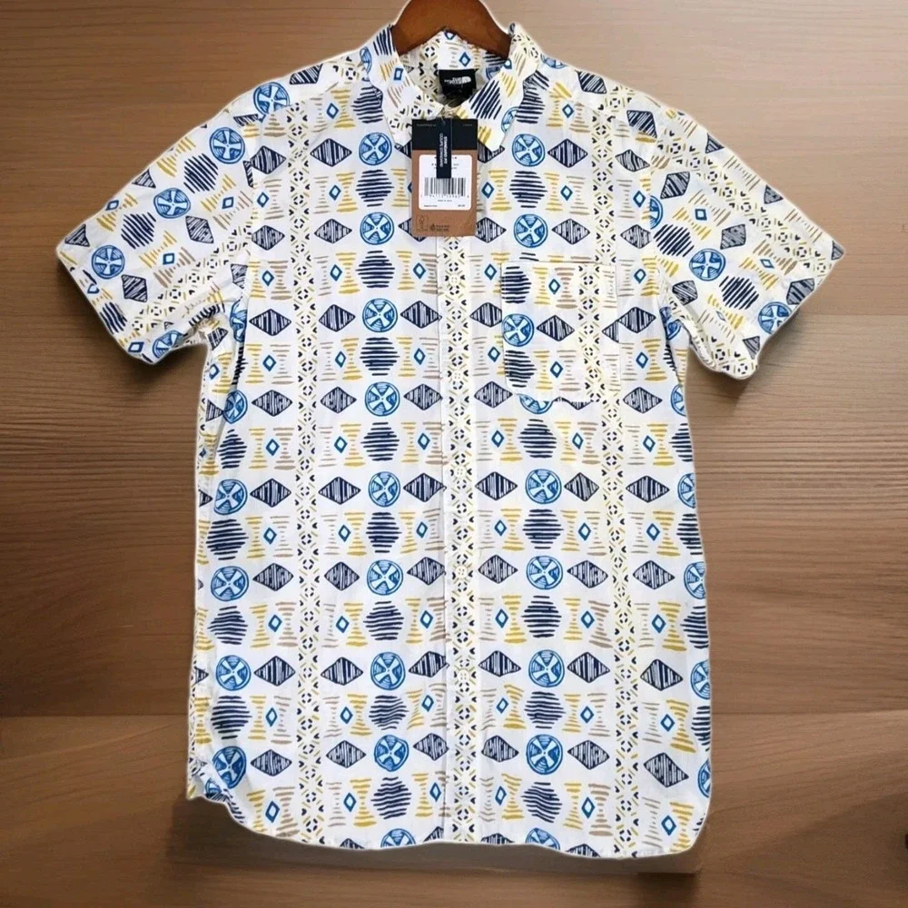 The North Face Baytrail Shirt Men's Medium Geometric White NWT