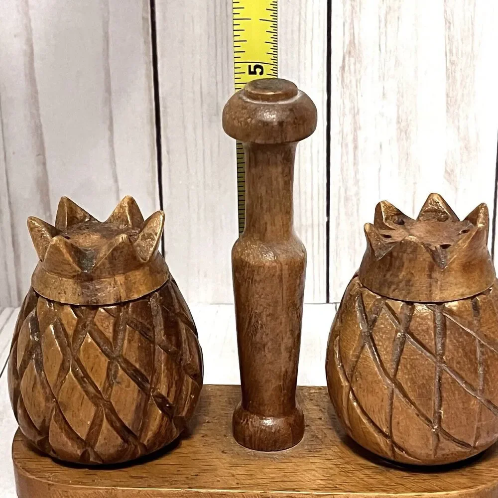 Waikiki Woods vintage monkey