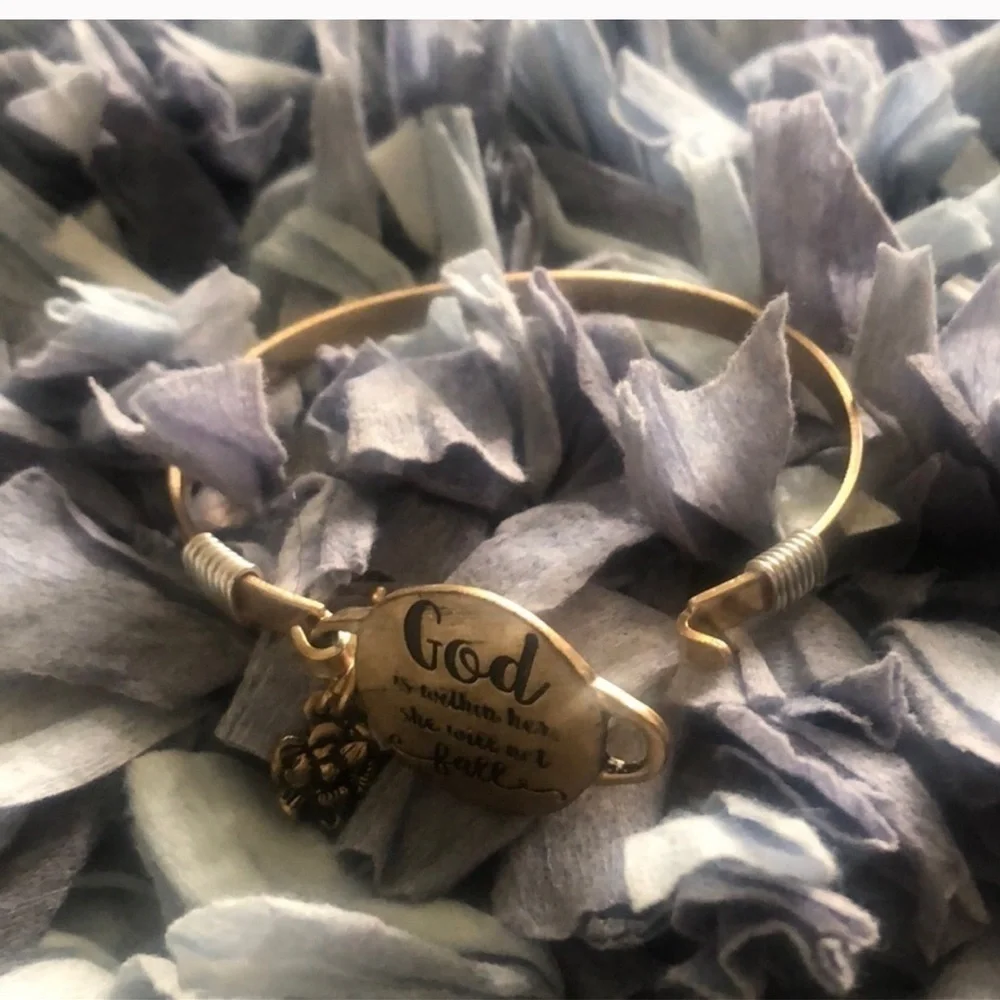 N/A inspirational tone bracelet