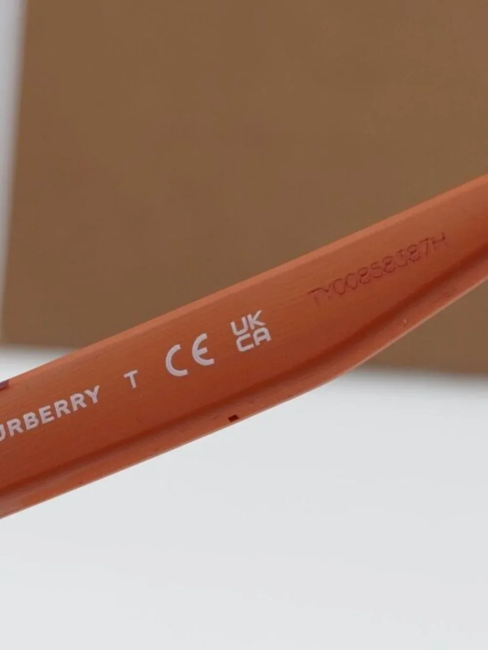 Burberry model jb4005u