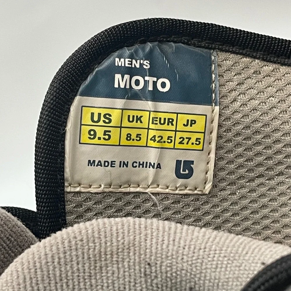 Burton moto snowboard