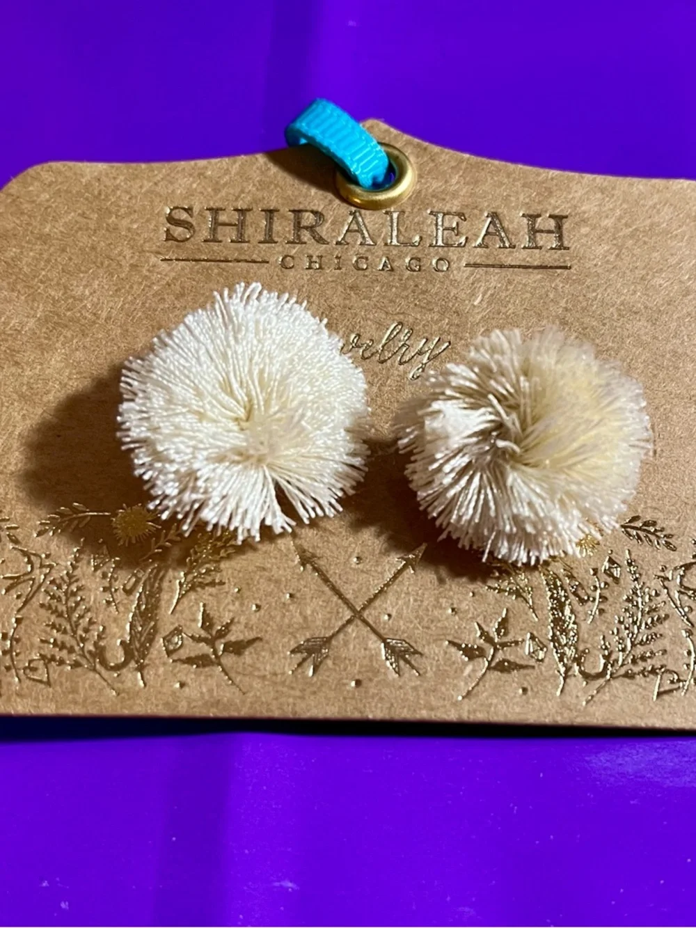 Shiraleah simple stud