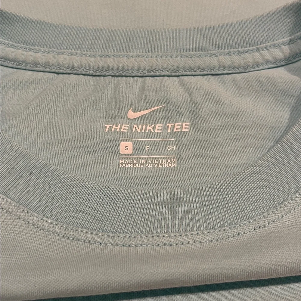 Nike sky blue