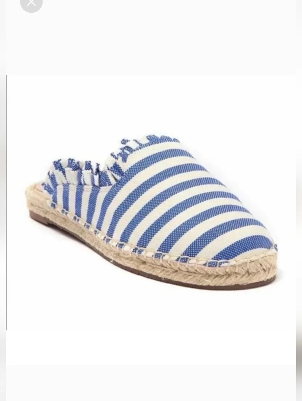 laid wear beach
