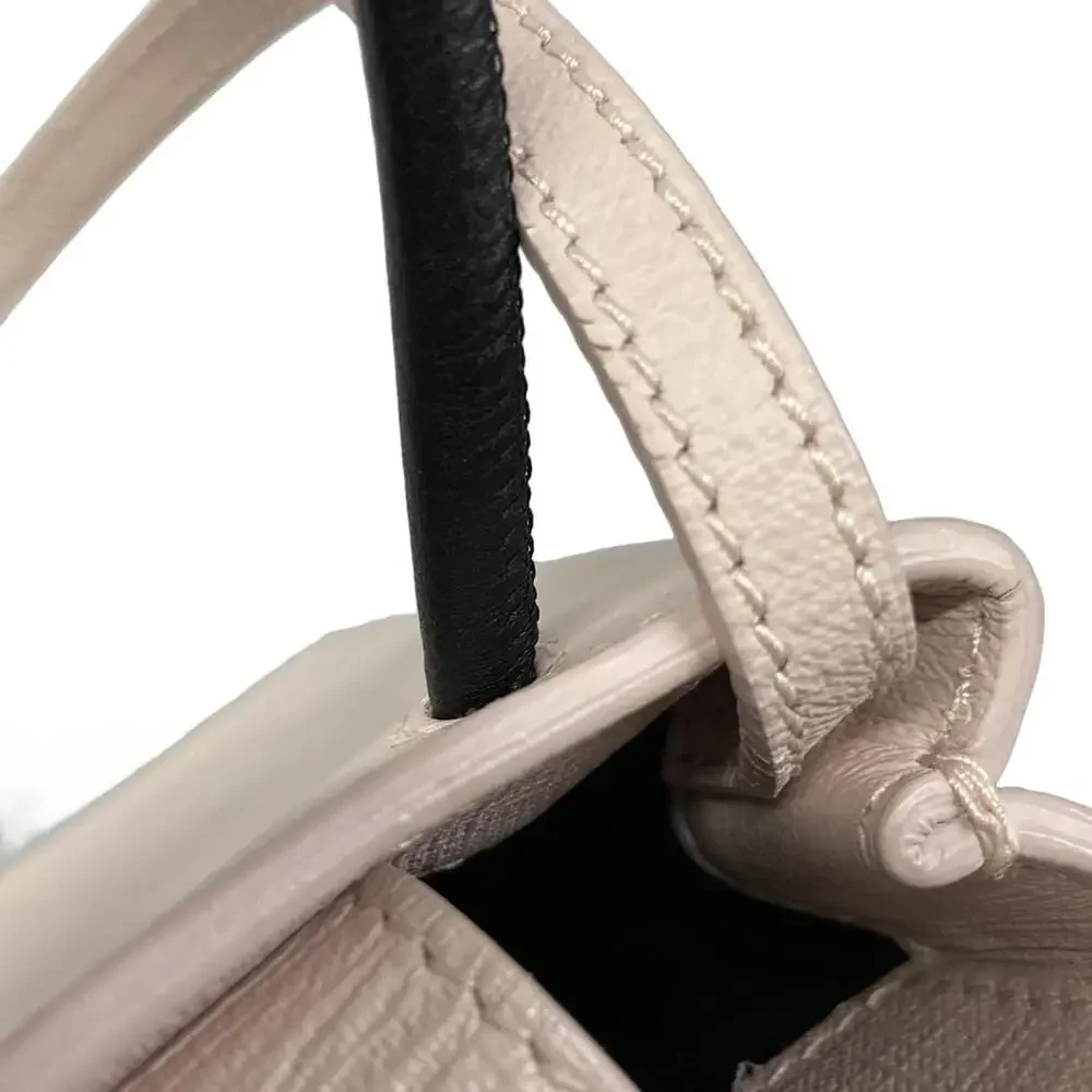balenciaga shopping