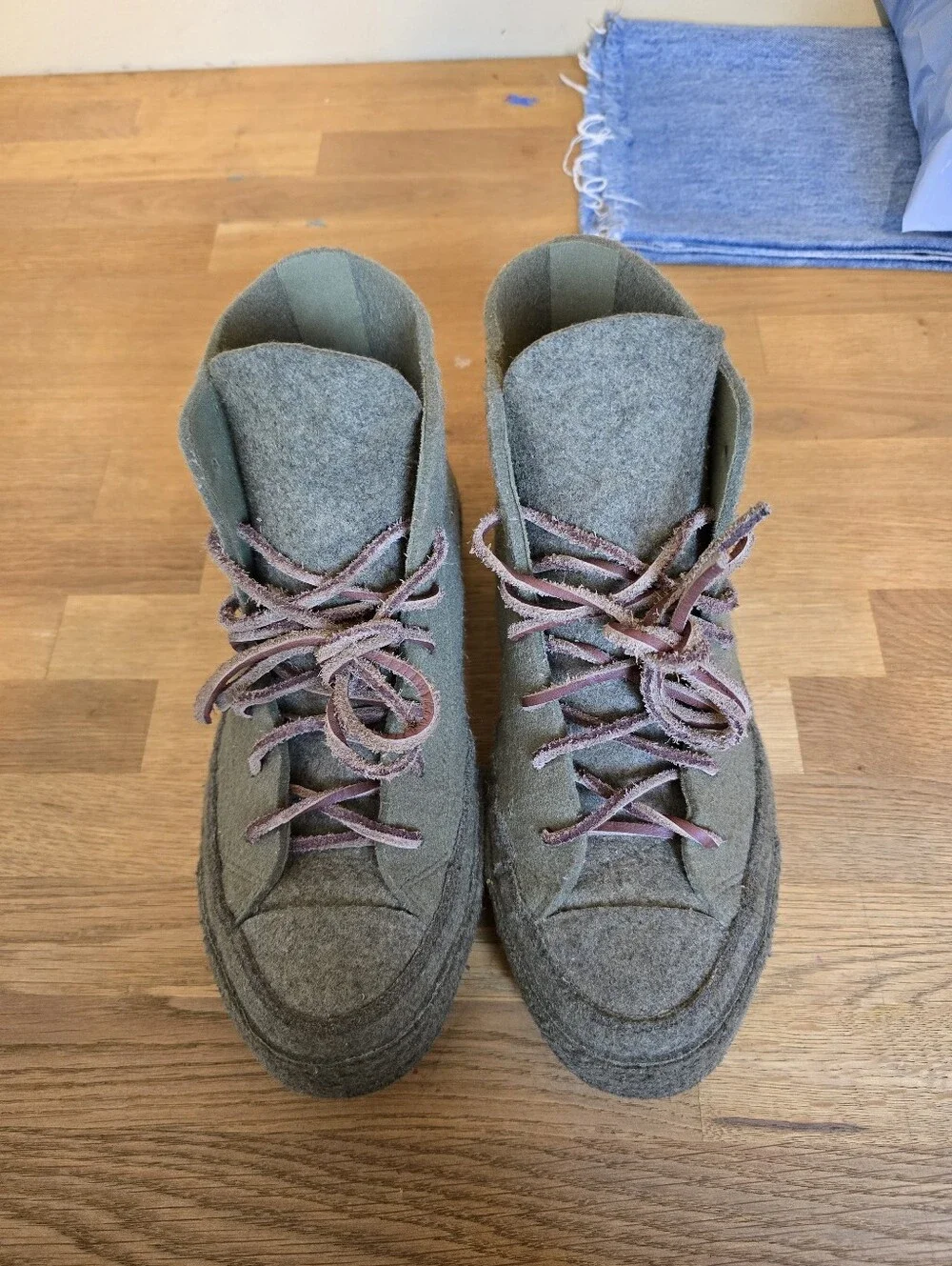 Converse x JW Anderson Chuck 70 Felt High Top Sneakers Olive Green Women's 7