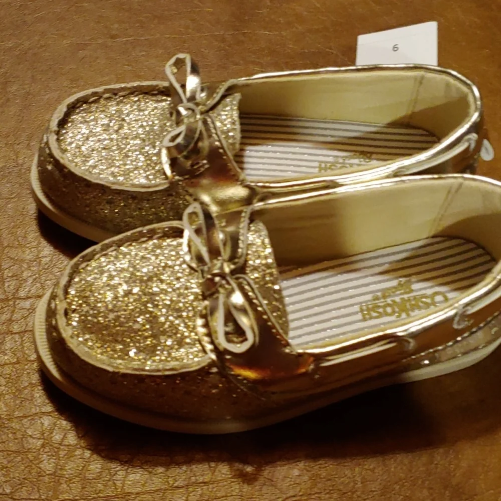 OshKosh Bgosh sparkly stylish