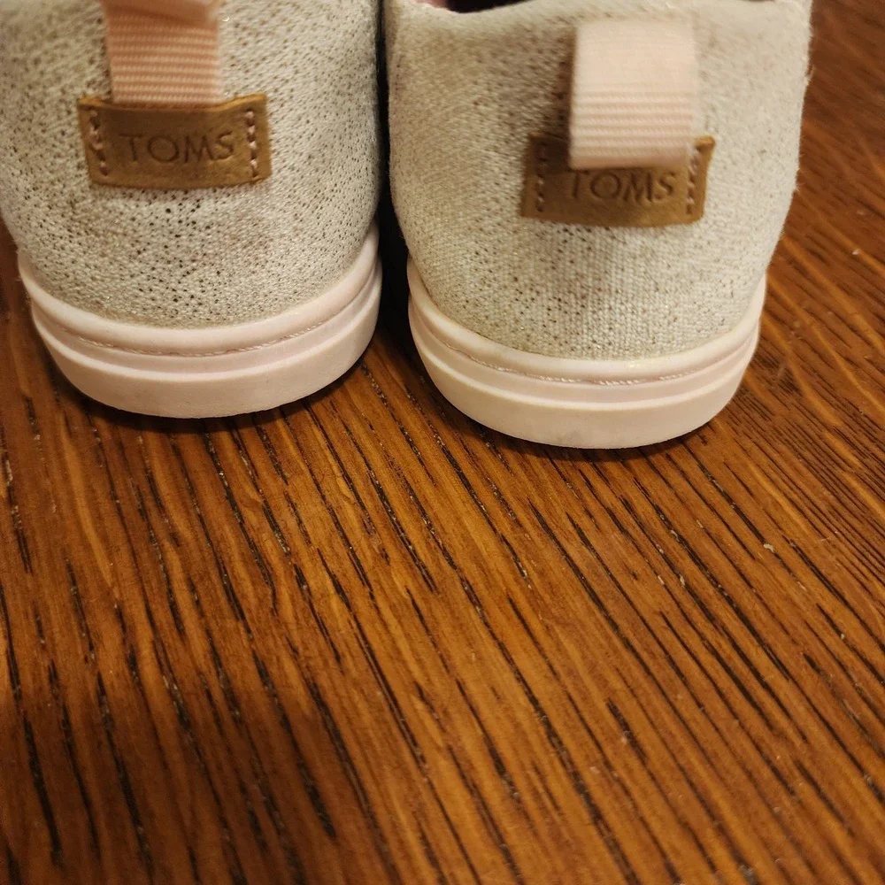 Toms Toddler‎ Rose Metallic Size 10 Cute Sassy Princess