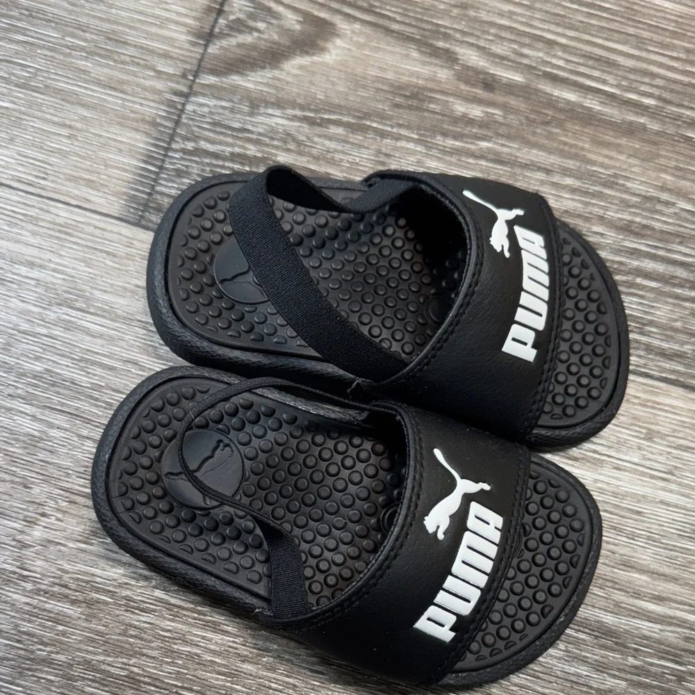 Puma sleek sandals