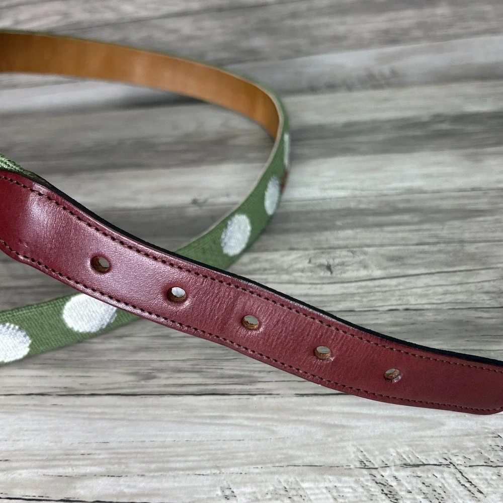 The Unbranded Brand needlepoint golf