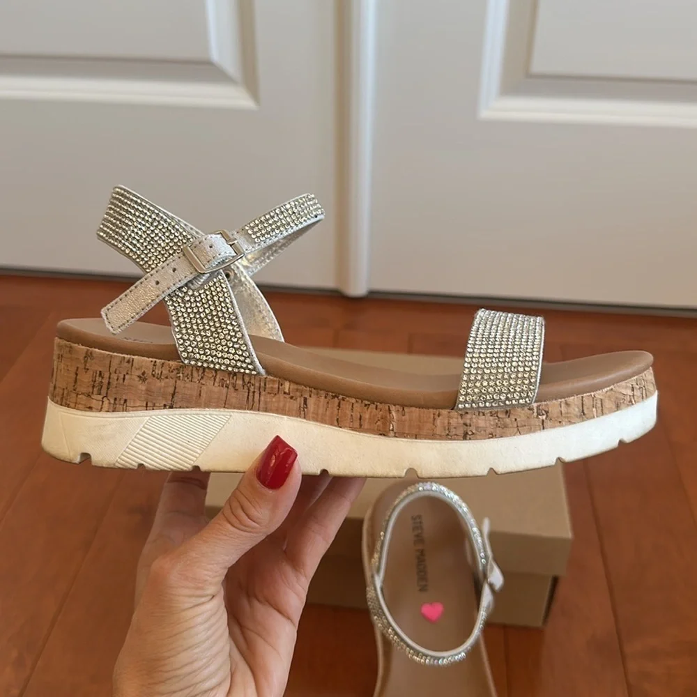Steve Madden silver Rhinestone Wedge Kids Shoes size 4