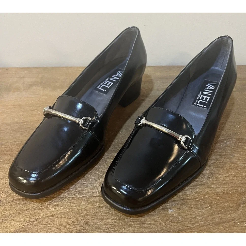 Vaneli black patent