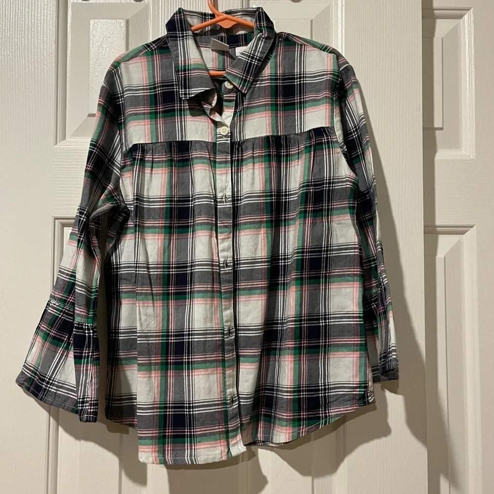 Gap girls button down plaid flannel with flutter sleeves