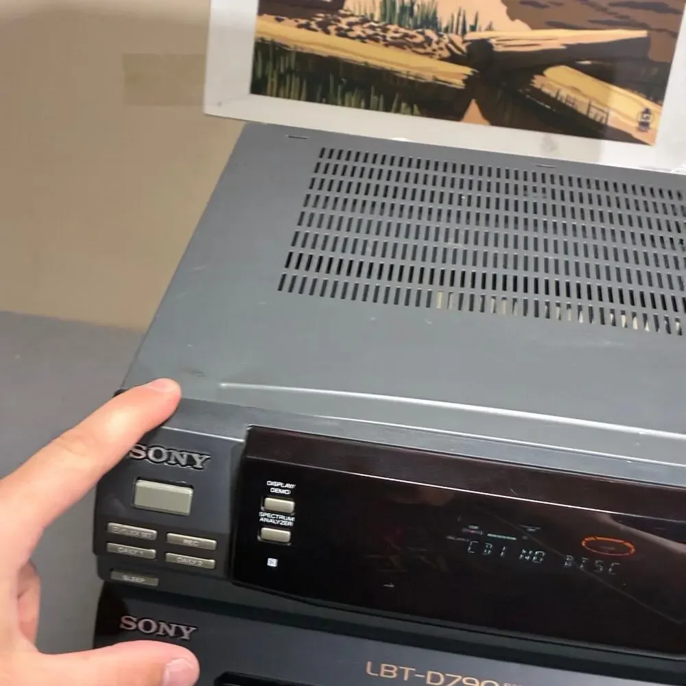 Sony vintage lbt