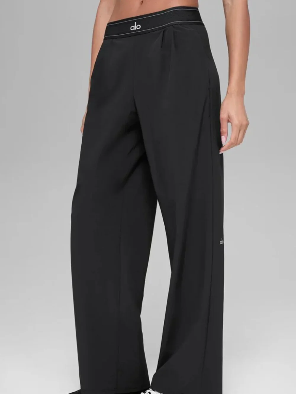 ALO Yoga Suit Up Trouser Black (Regular) Women's Wide Leg pants 💗💚