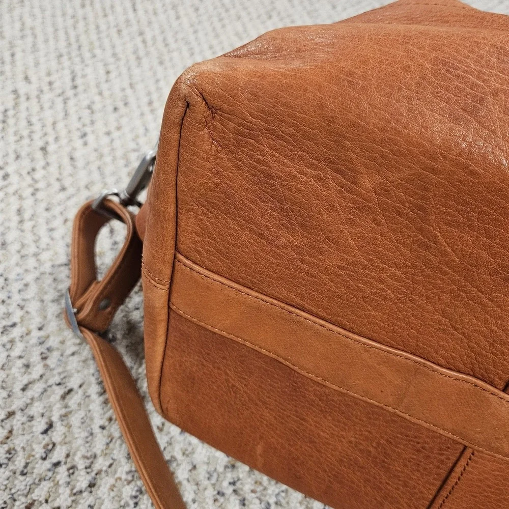 Promotional Canyon‎ Outback Leather Goods Golden Brown Leather Dufflel Travel