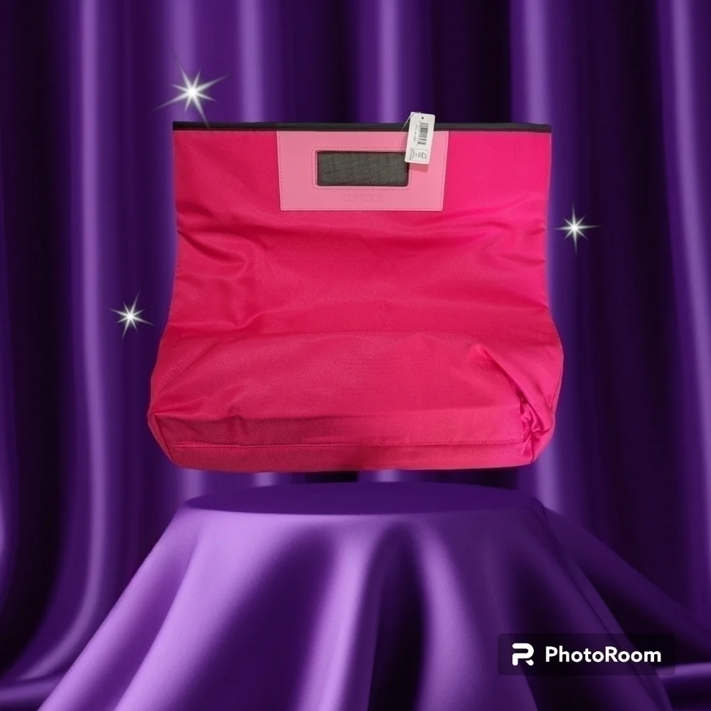 Clinique hot pink