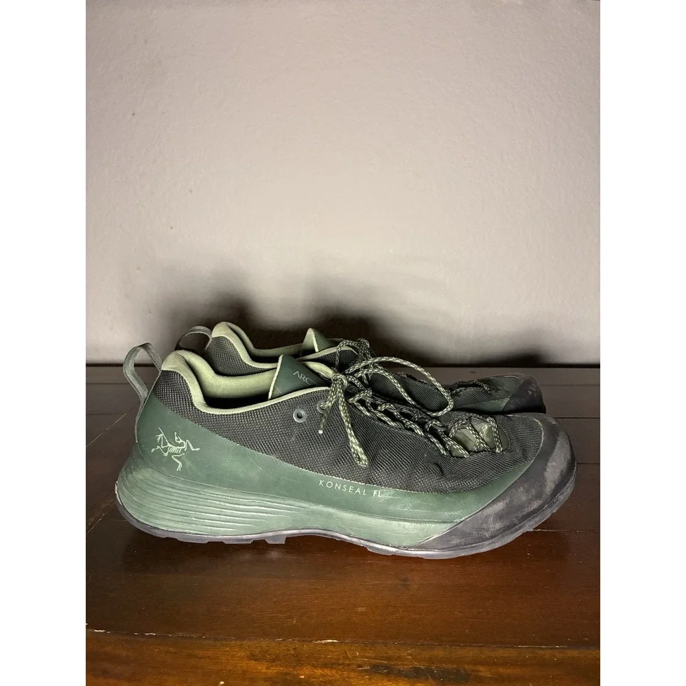 Arcteryx arc teryx