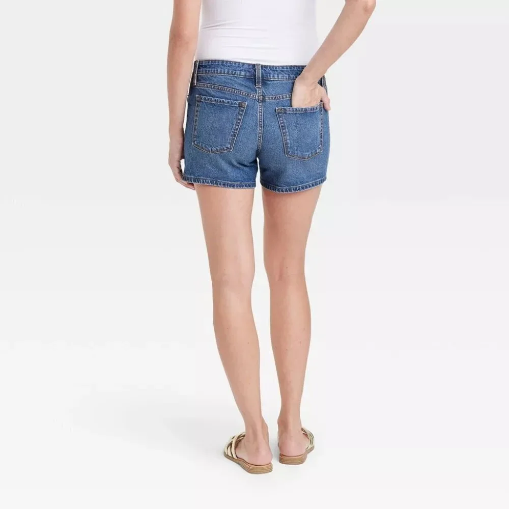 Isabel Maternity by‎ Ingrid & Isabel Size 8 Under Belly Jean Shorts Dark Wash