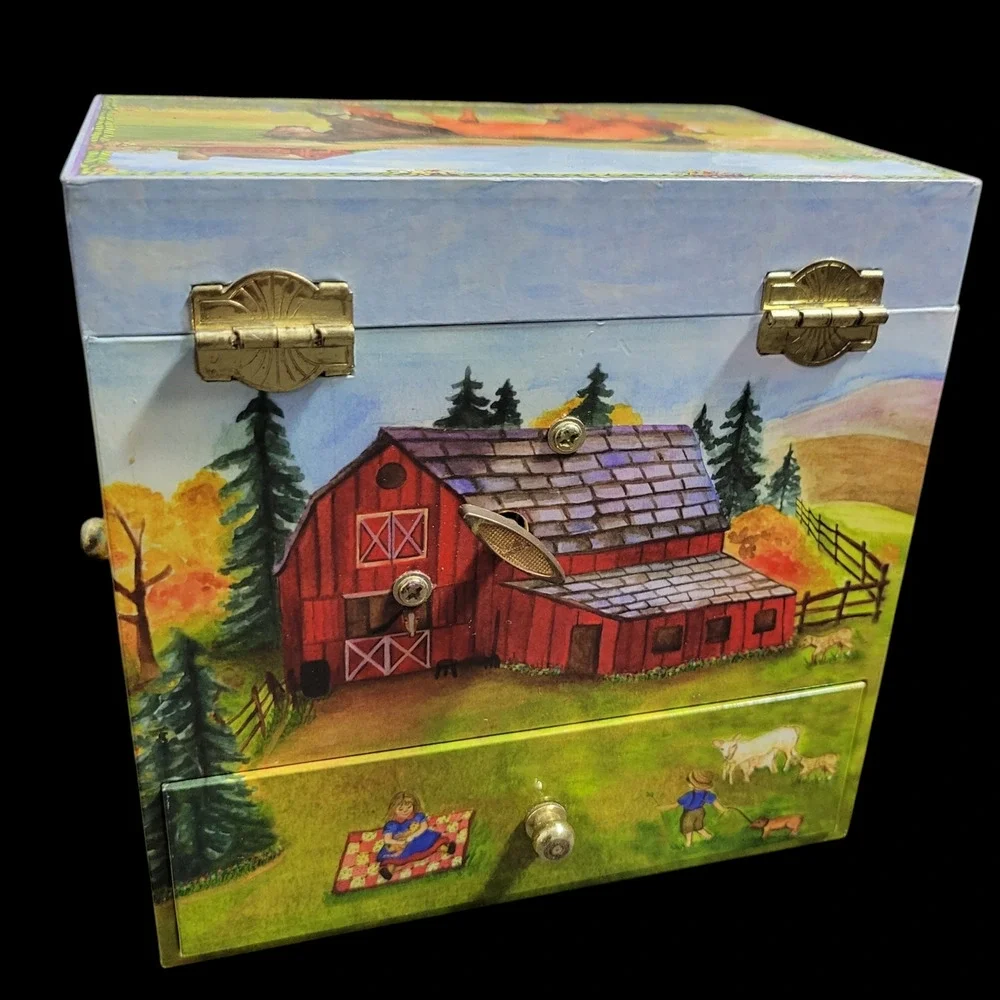 Vintage 2005 enchantmints
