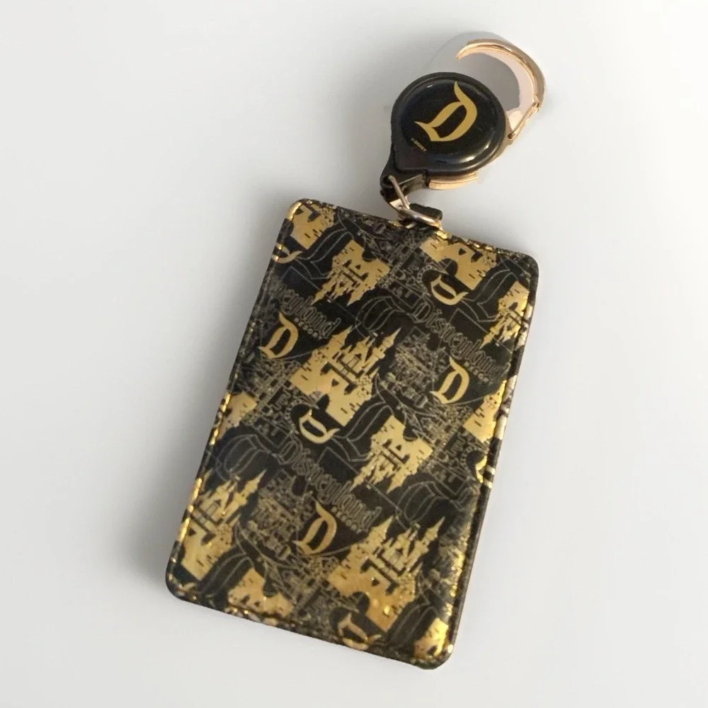 Disneyland Parks Luggage ID Tag black retractable Gold‎ foil castle Disney
