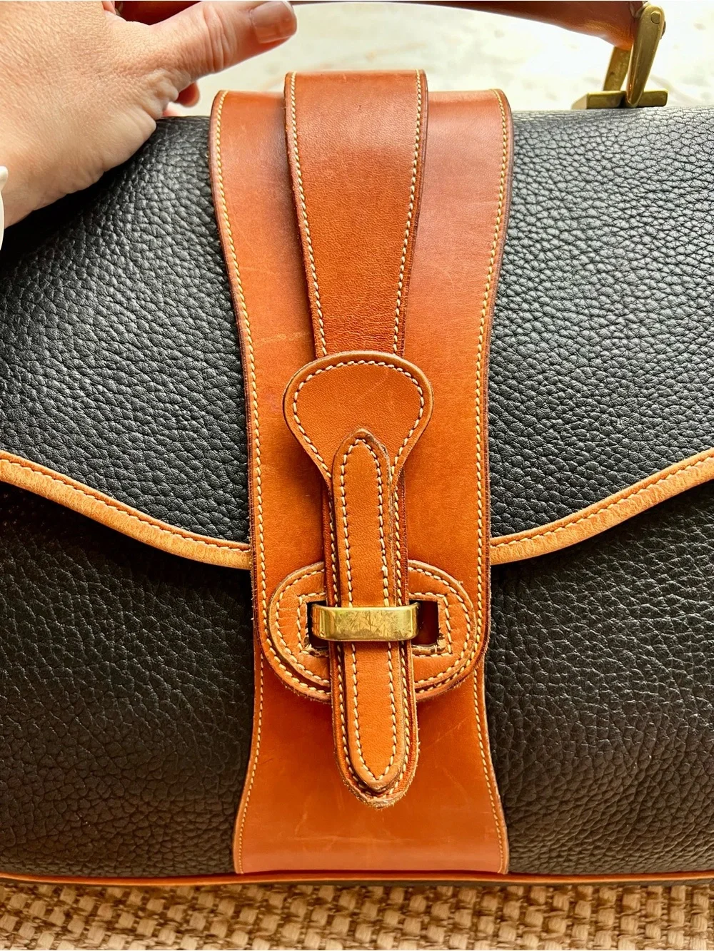 Dooney & Bourke ✨vintage dooney