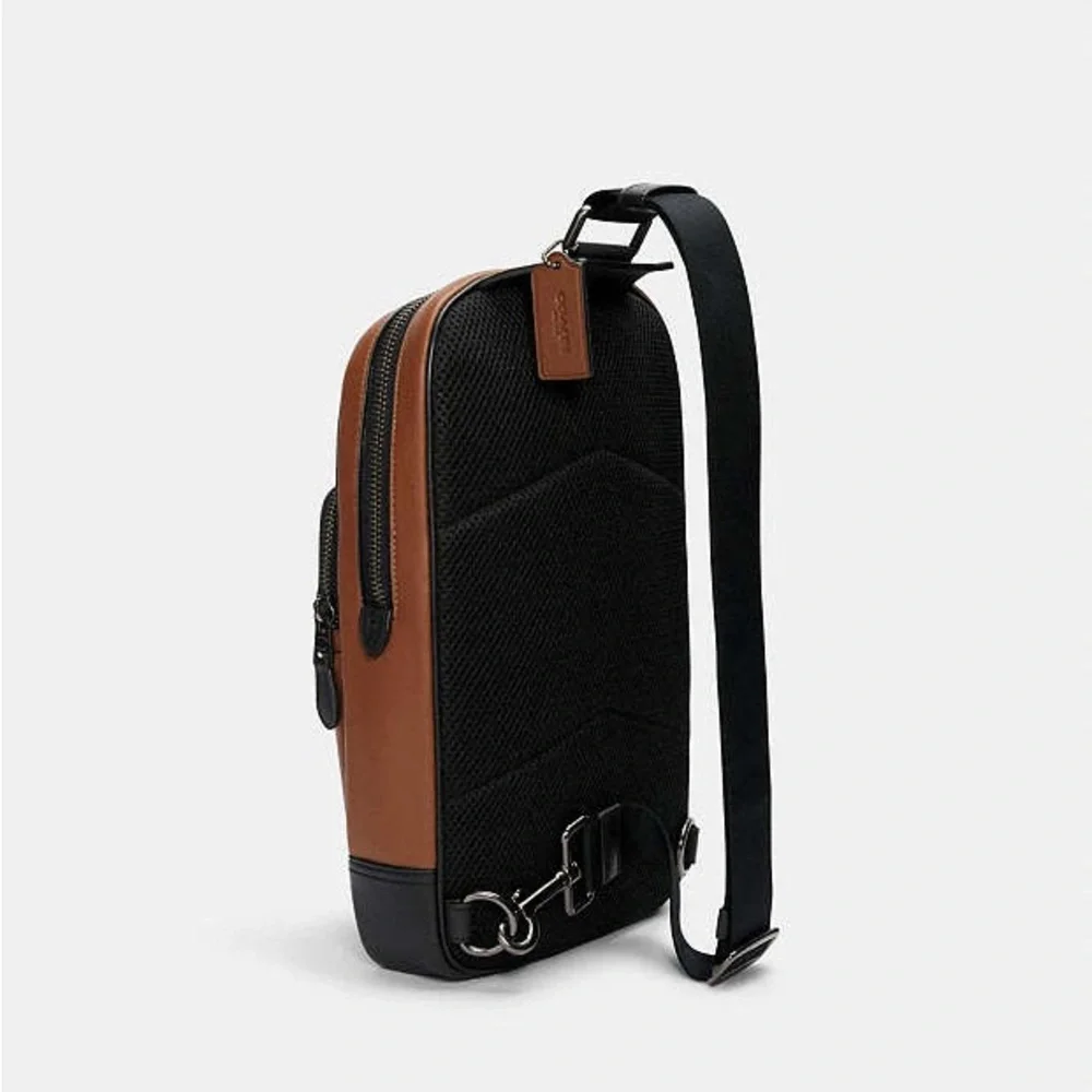 Coach graham pack