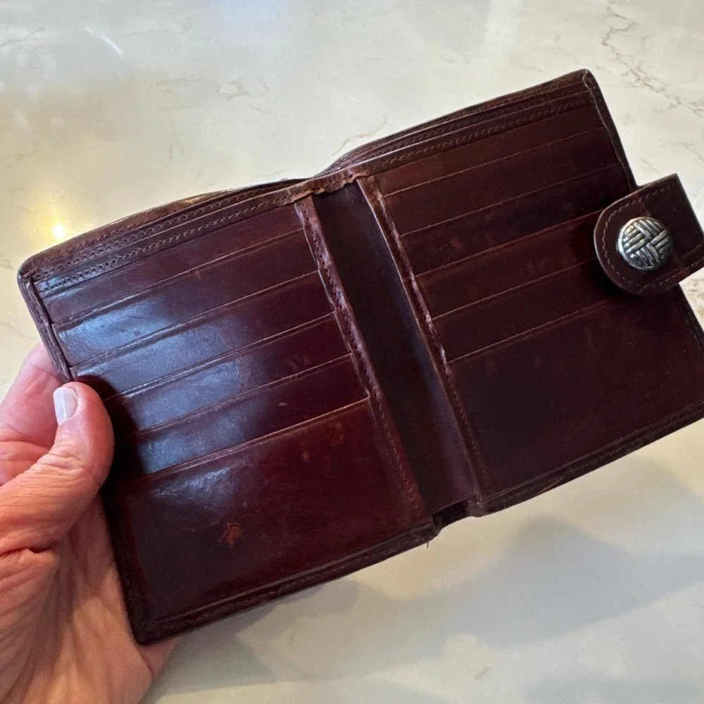 Our World by Leegin Brown Woven Leather Wallet with Coin Purse Silver Close