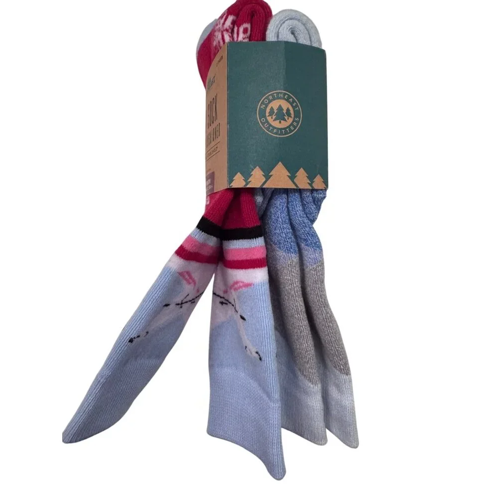 Northeast Outfitters stay warm