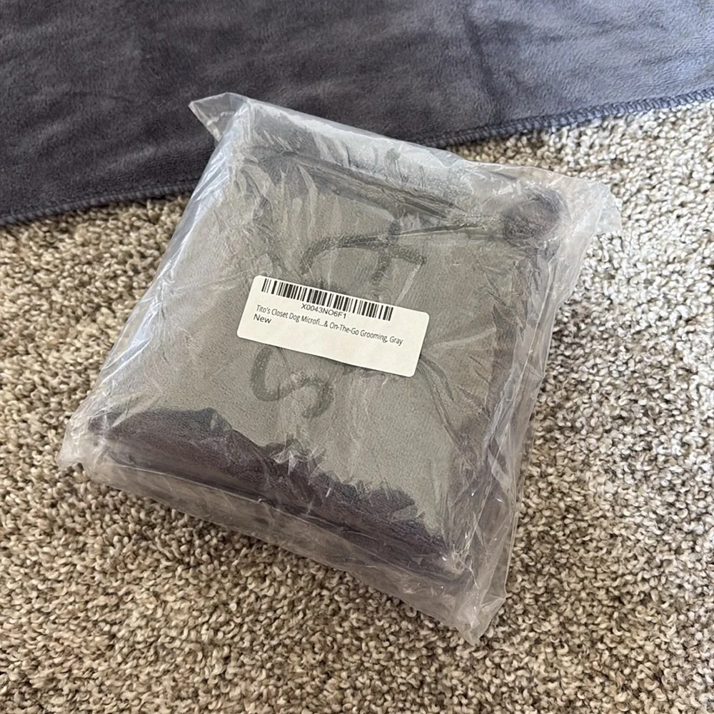 Tito’s Closet brand new