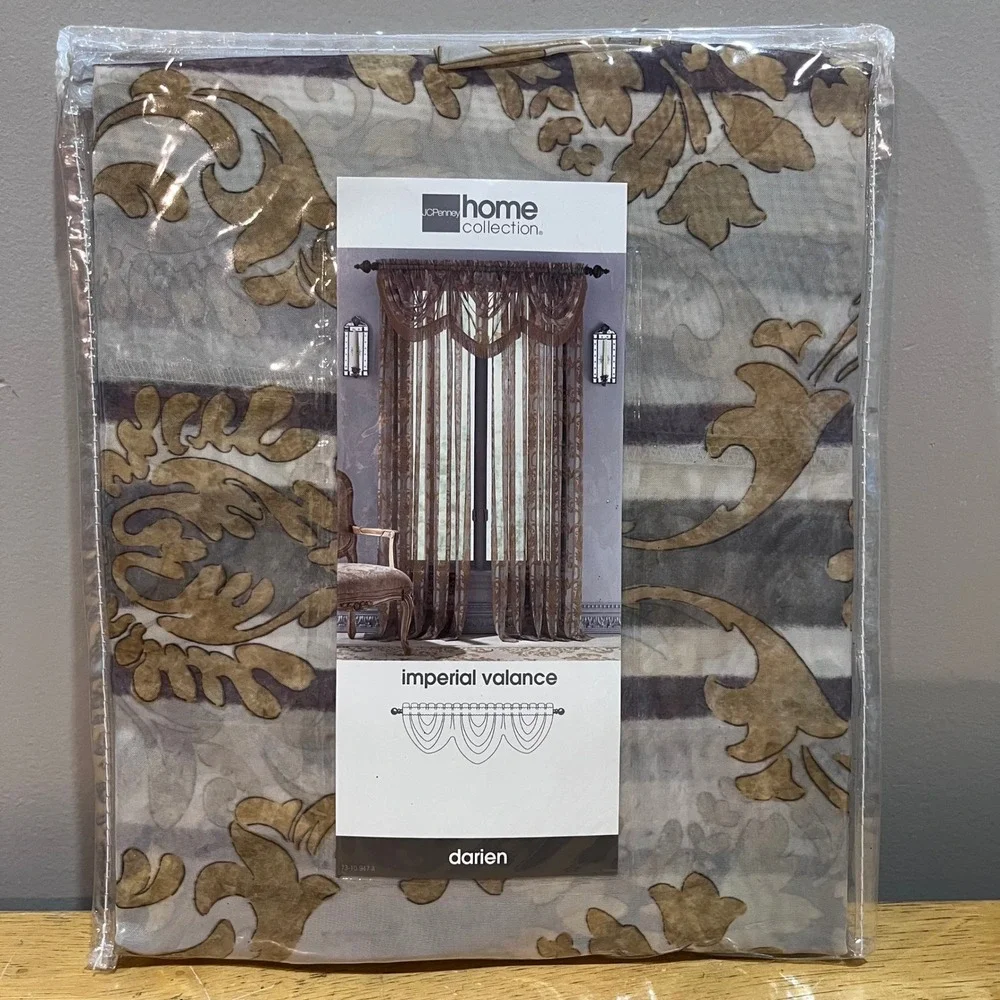 NWT JCPenney Home Darien Imperial Valance 85x32 Silver Gold‎ Damask Traditional