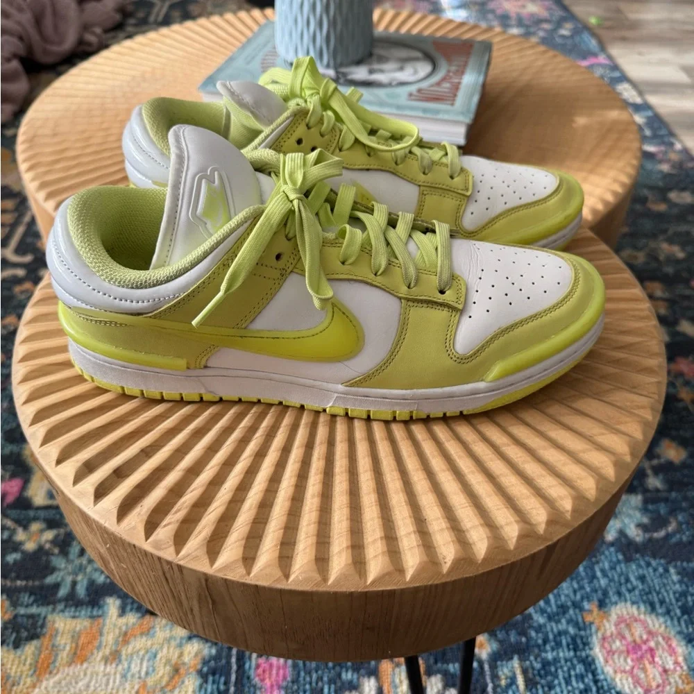 Nike women dunk