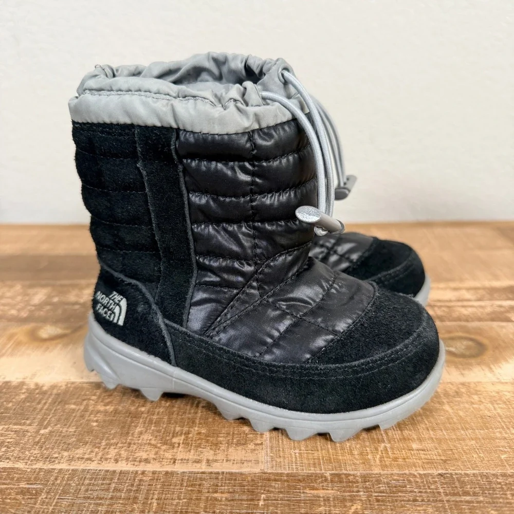 The North Face Winter Snow Boots Toddler 5 Black Gray Insulated‎ NF00CXY4